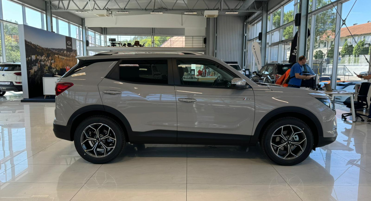 KGM Korando C313 MY24 PREMIUM SUV 1.5 e-XGi - 60805