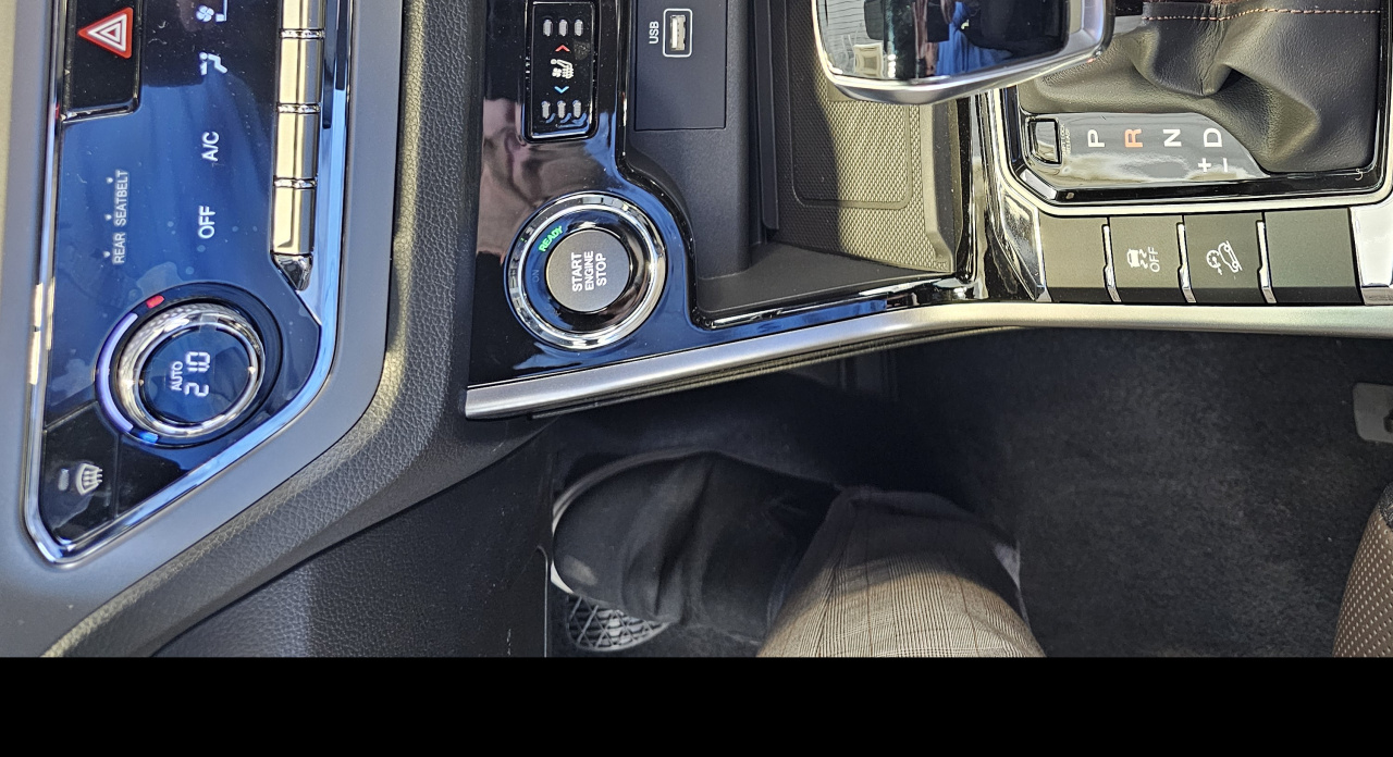 KGM Korando C313 MY24 PREMIUM SUV 1.5 e-XGi - 60805