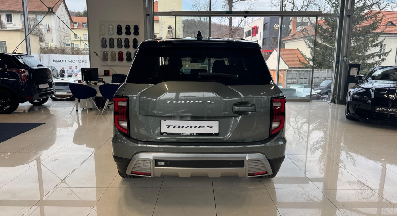 KGM Torres SUV 1.5 e-XGi MY24 Premium 59480