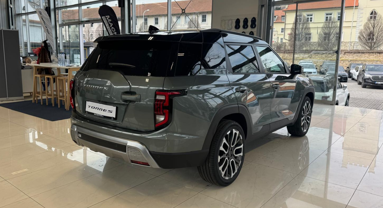 KGM Torres SUV 1.5 e-XGi MY24 Premium 59480