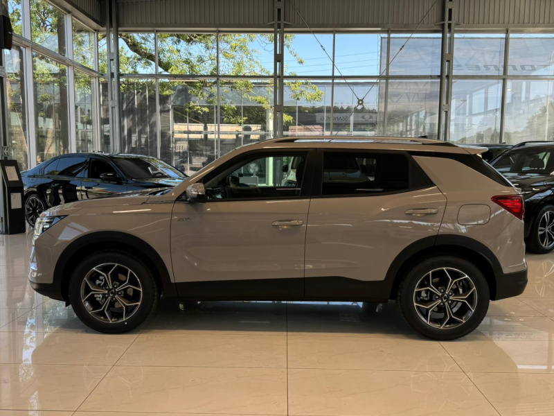 KGM Korando C313 MY24 STYLE+ SUV 1.5 e-XGi - 62746