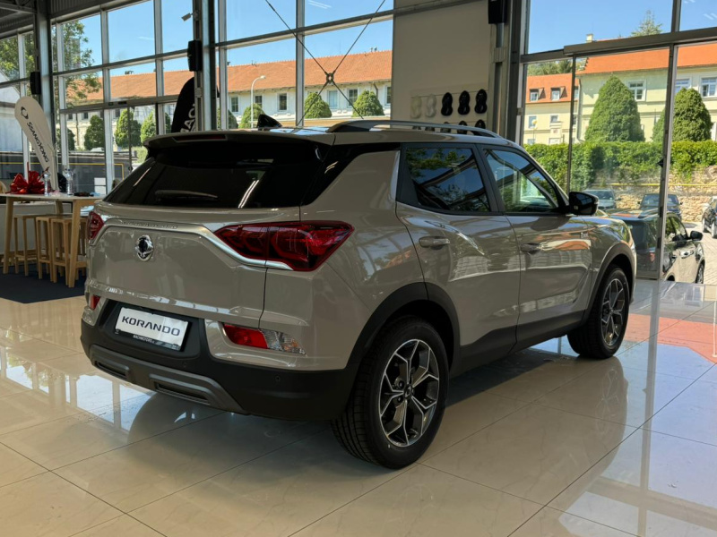 KGM Korando C313 MY24 STYLE+ SUV 1.5 e-XGi - 62746