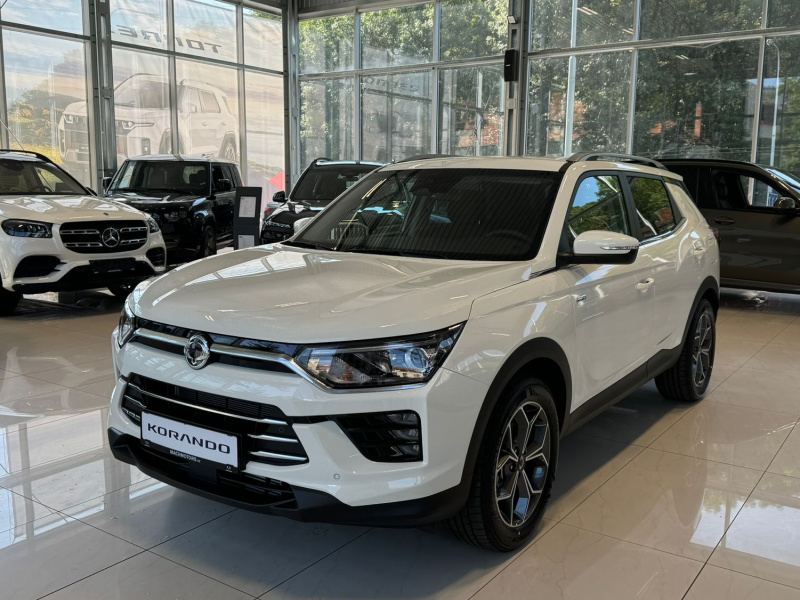 KGM Korando C313 MY24 STYLE+ SUV 1.5 e-XGi - 63774