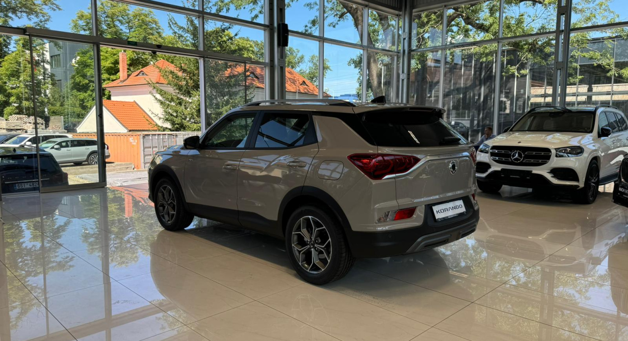 KGM Korando C313 MY24 STYLE+ SUV 1.5 e-XGi - 62748