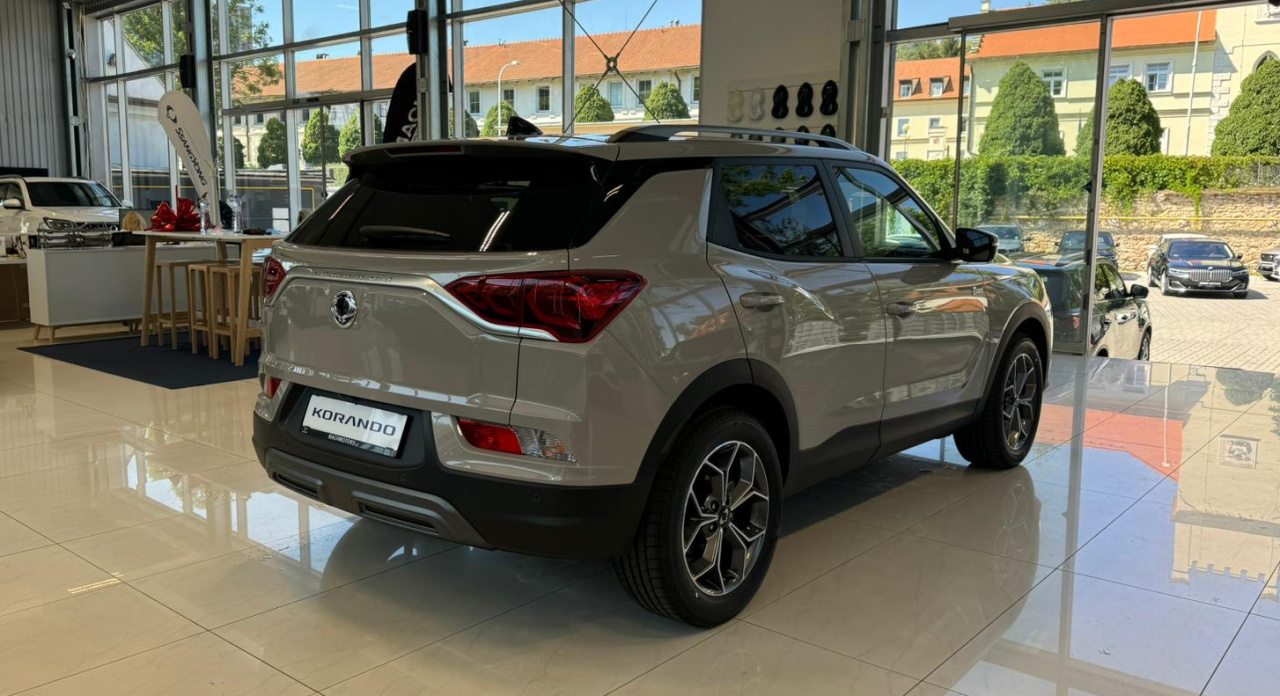 KGM Korando C313 MY24 STYLE+ SUV 1.5 e-XGi - 62748