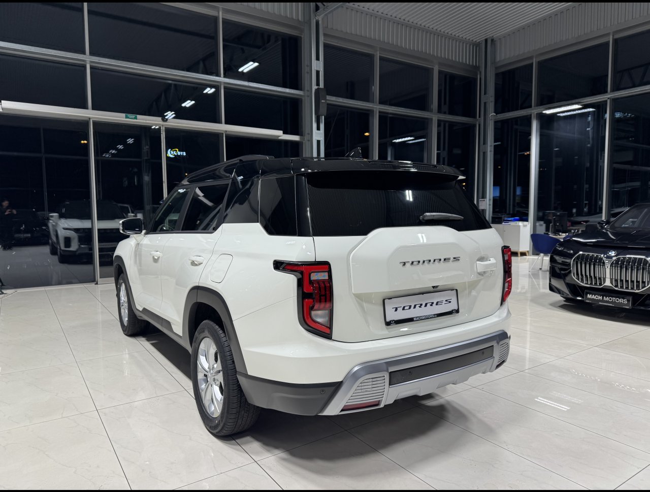 KGM Torres MY24 CLUB SUV 1.5 e-XGi 64526