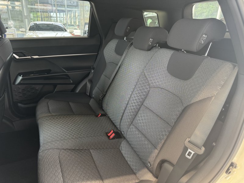 KGM Torres MY24 CLUB SUV 1.5 e-XGi 64526