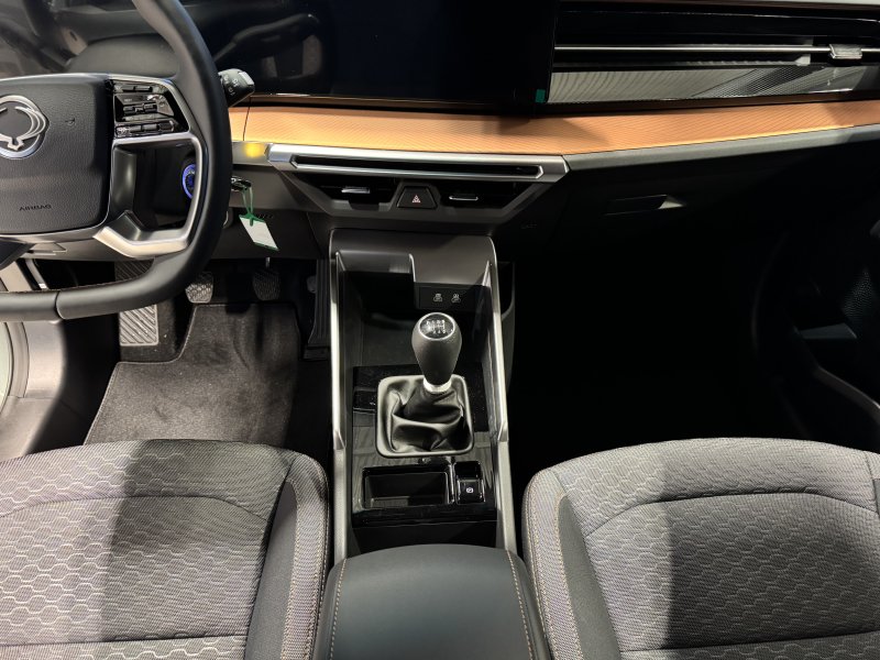 KGM Torres MY25 CLUB SUV 1.5 e-XGi 64534