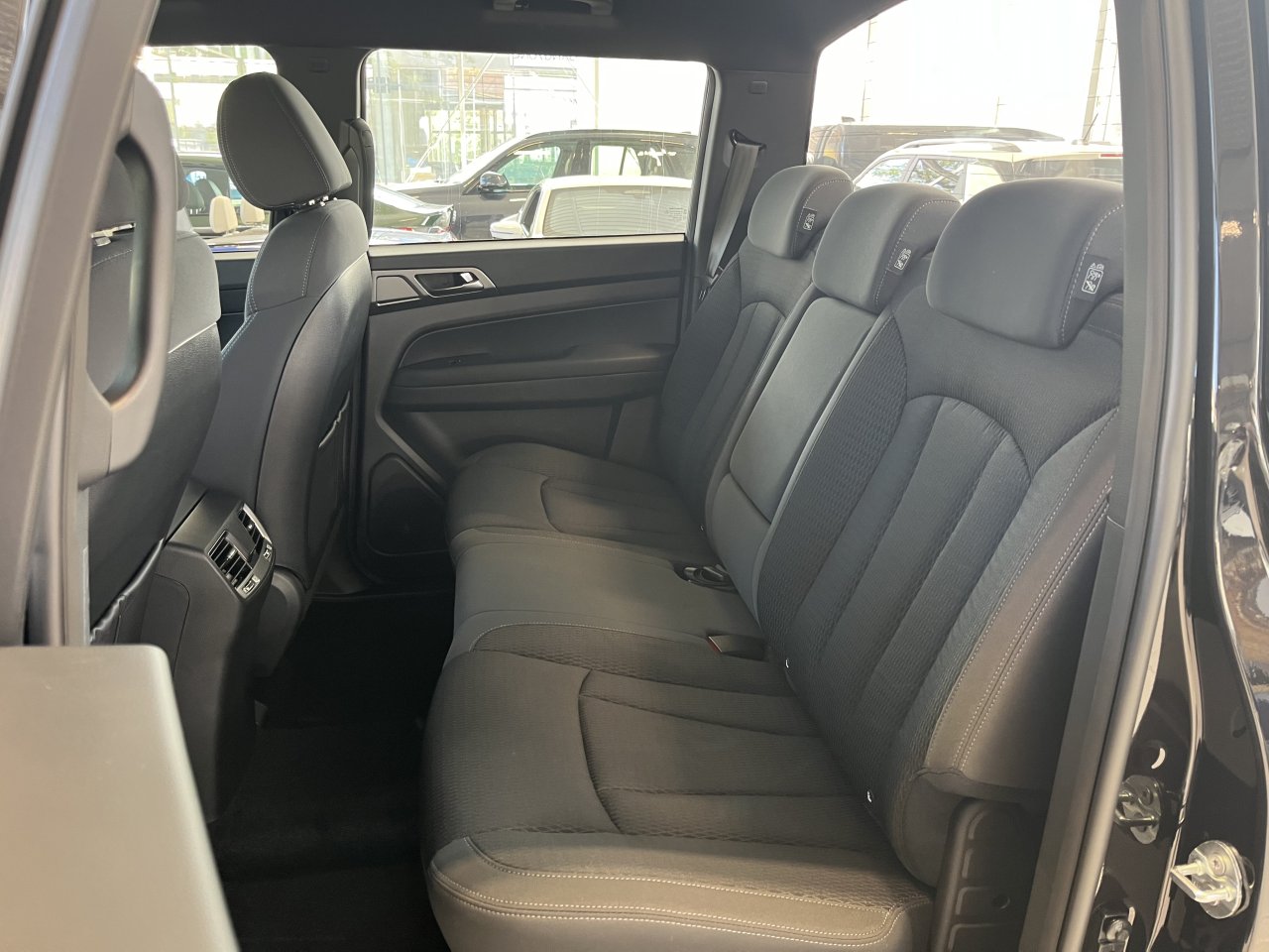 KGM Musso GRAND STYLE 2.2 e-XDI 64541