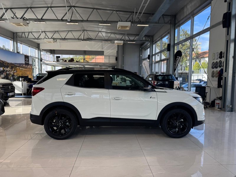 KGM Korando C313 MY25 STYLE+ SUV 1.5 e-XGi - 66079