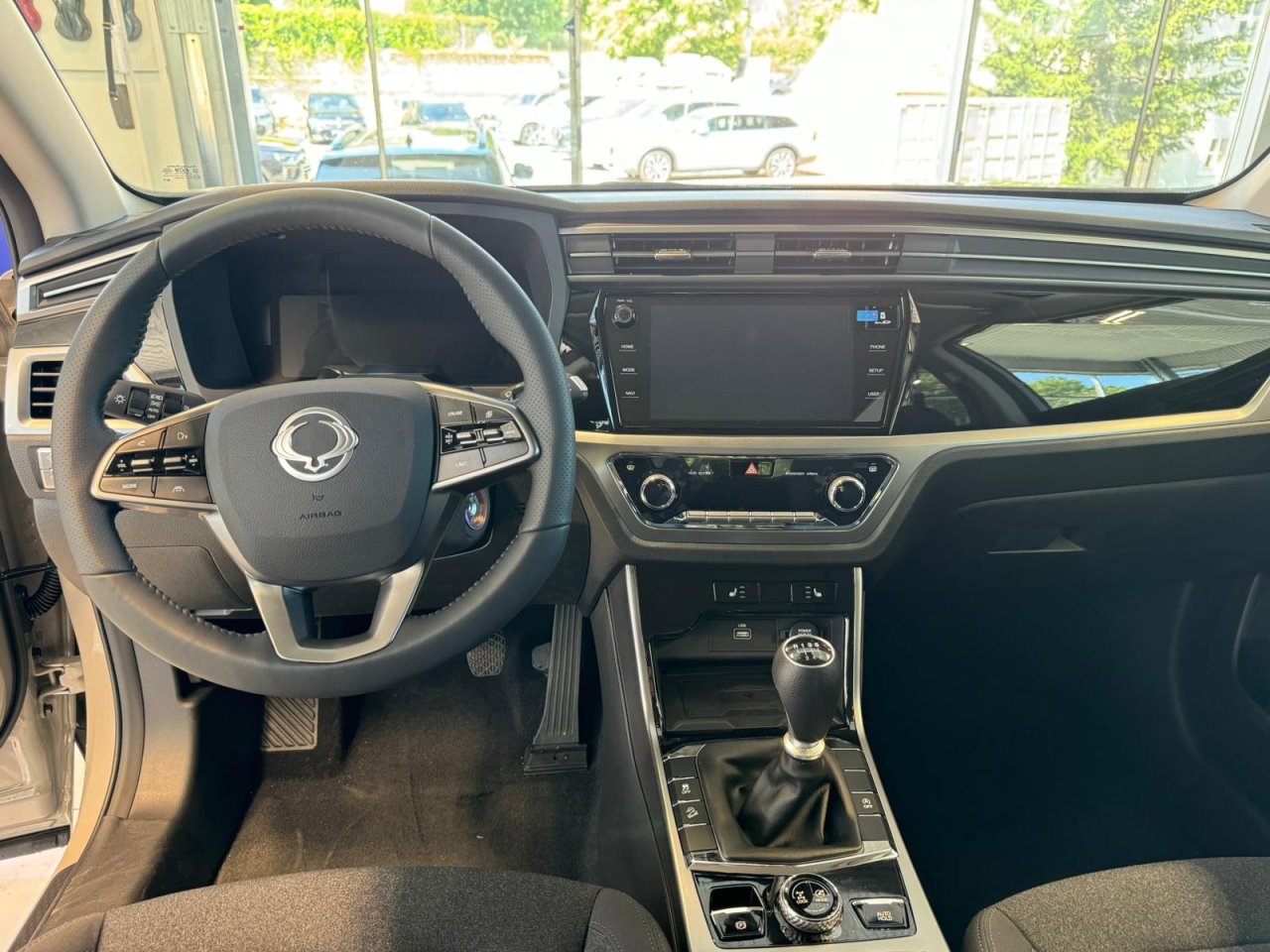 KGM Korando C313 MY25 STYLE+ SUV 1.5 e-XGi - 67103