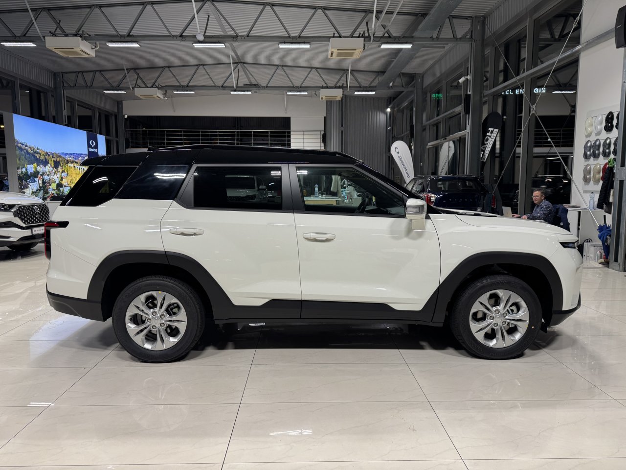 KGM Torres MY25 CLUB SUV 1.5 e-XGi 67112