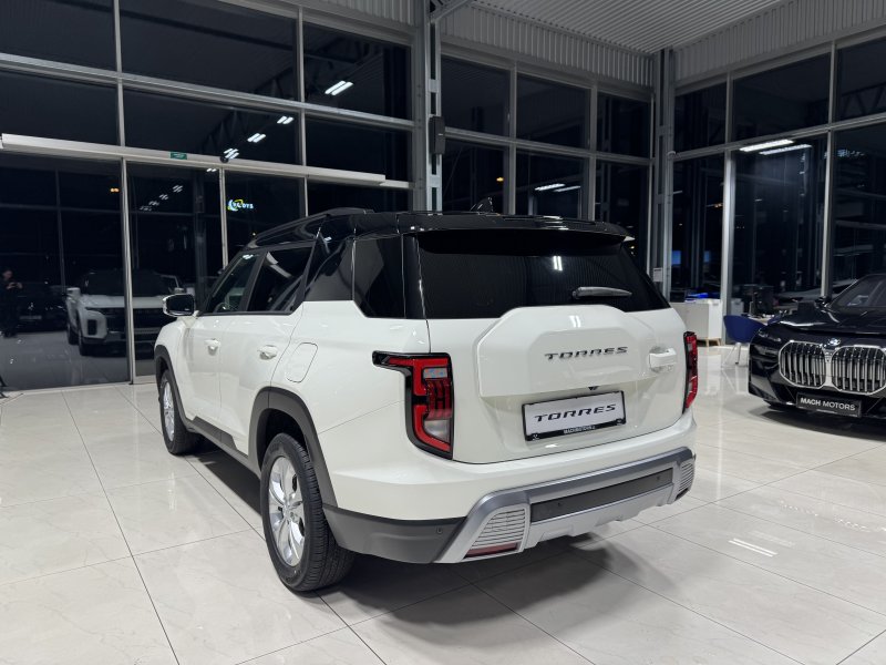 KGM Torres MY25 CLUB SUV 1.5 e-XGi 67112