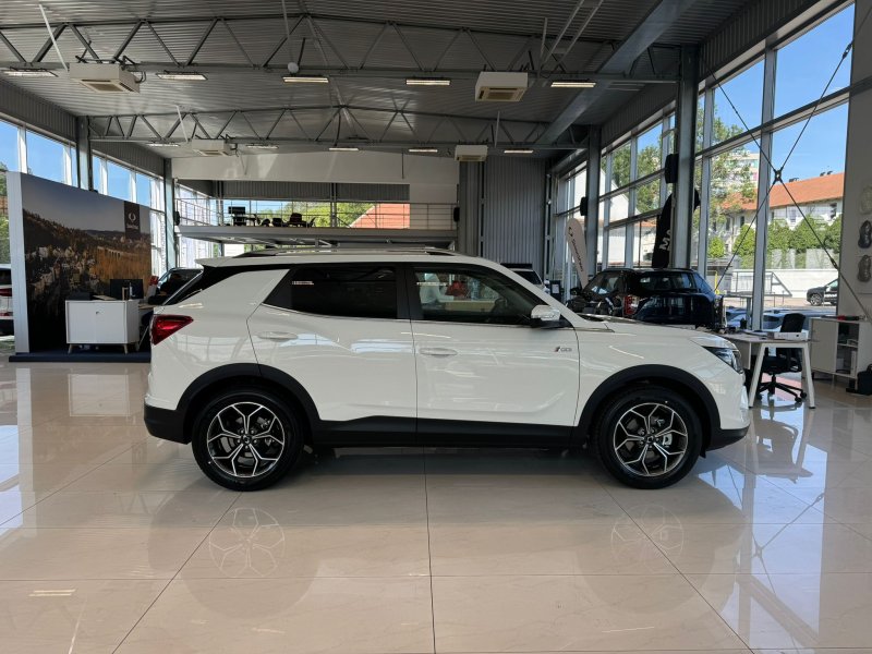 AKCE KGM Korando C313 MY26 STYLE+ SUV 1.5 e-XGi